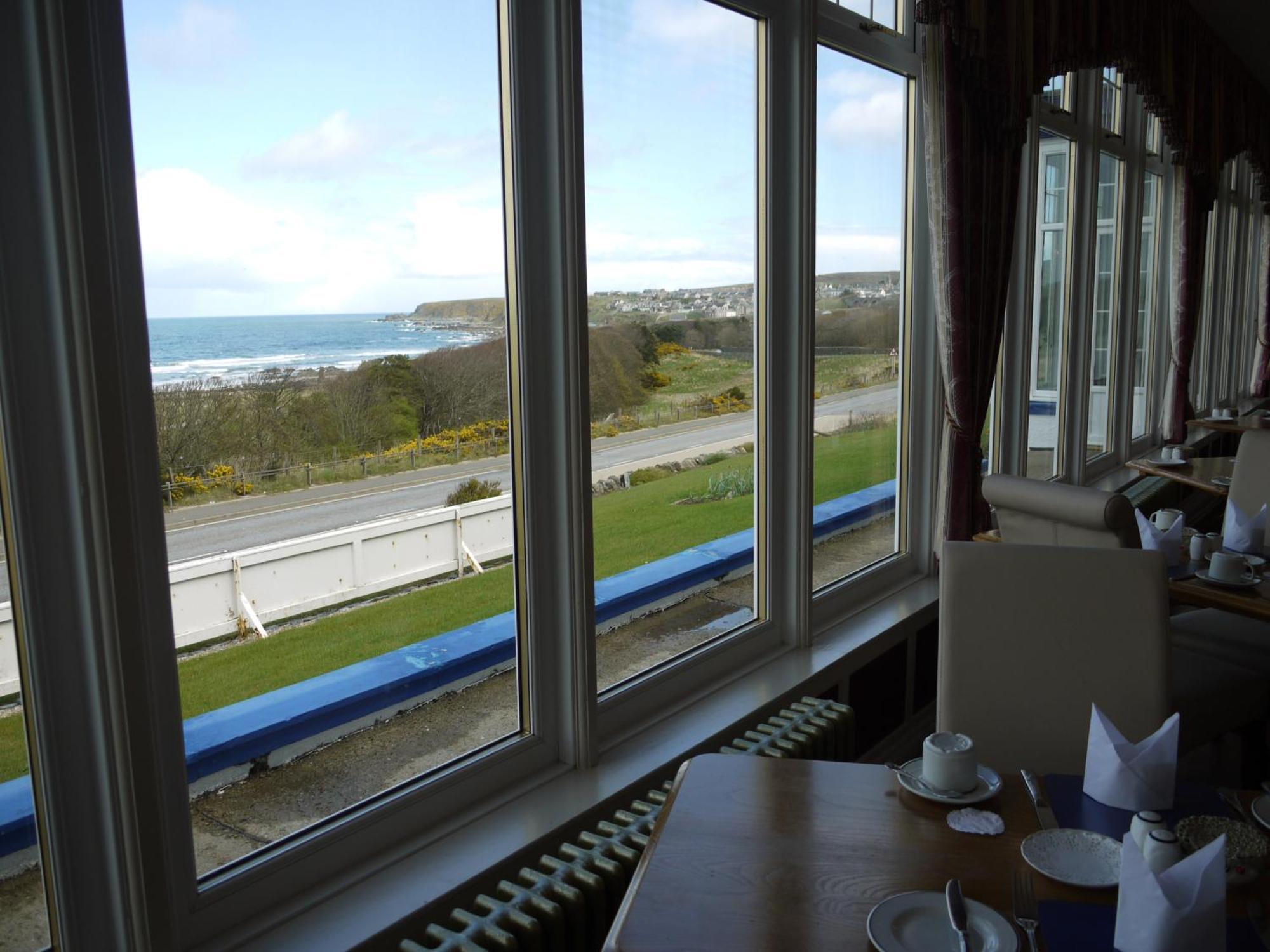 Cullen Bay Hotel מראה חיצוני תמונה