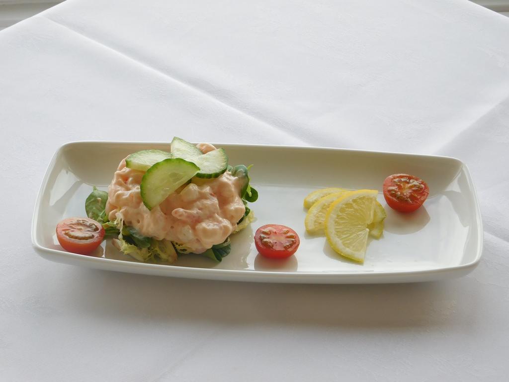 Cullen Bay Hotel מראה חיצוני תמונה